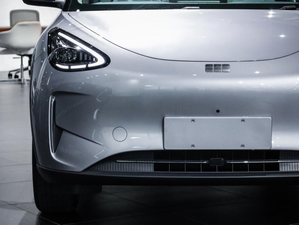 Photo 2 of 23
