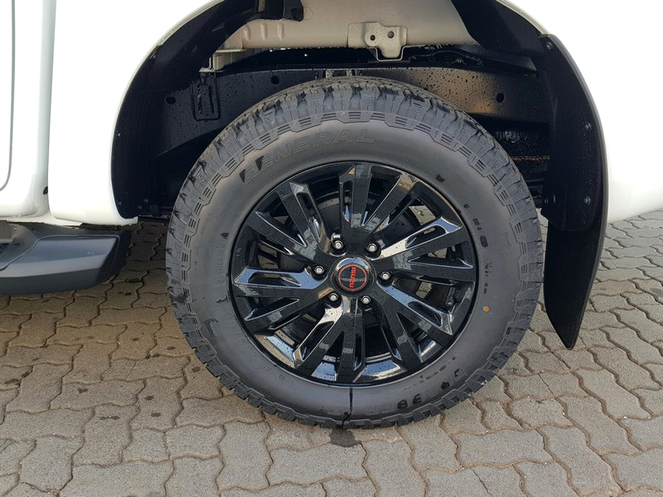 Photo 6 of 25