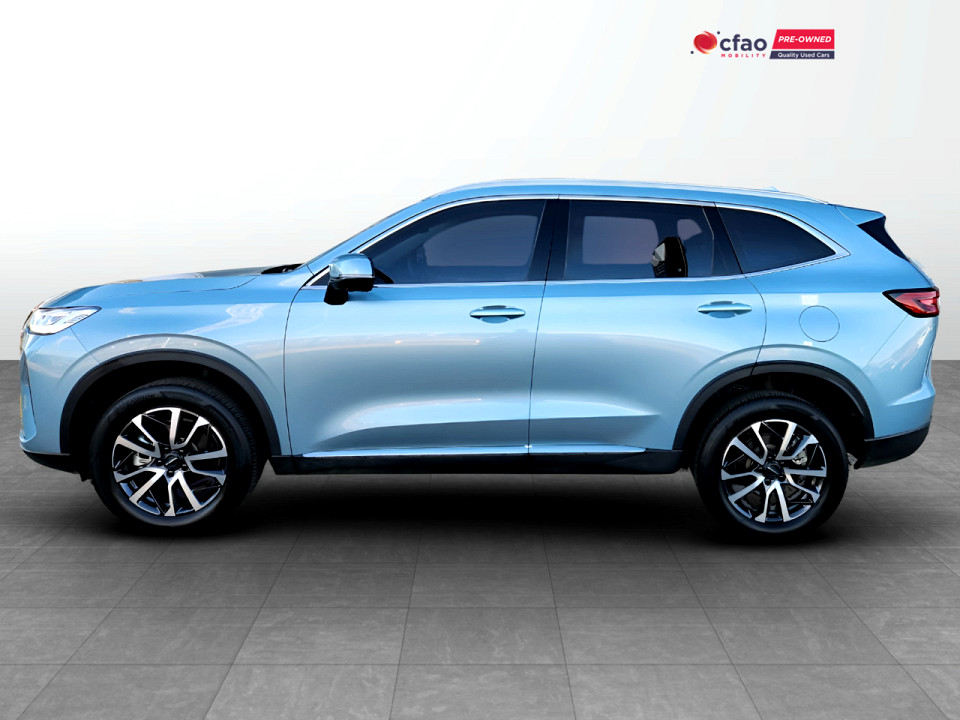Photo 9 of 22