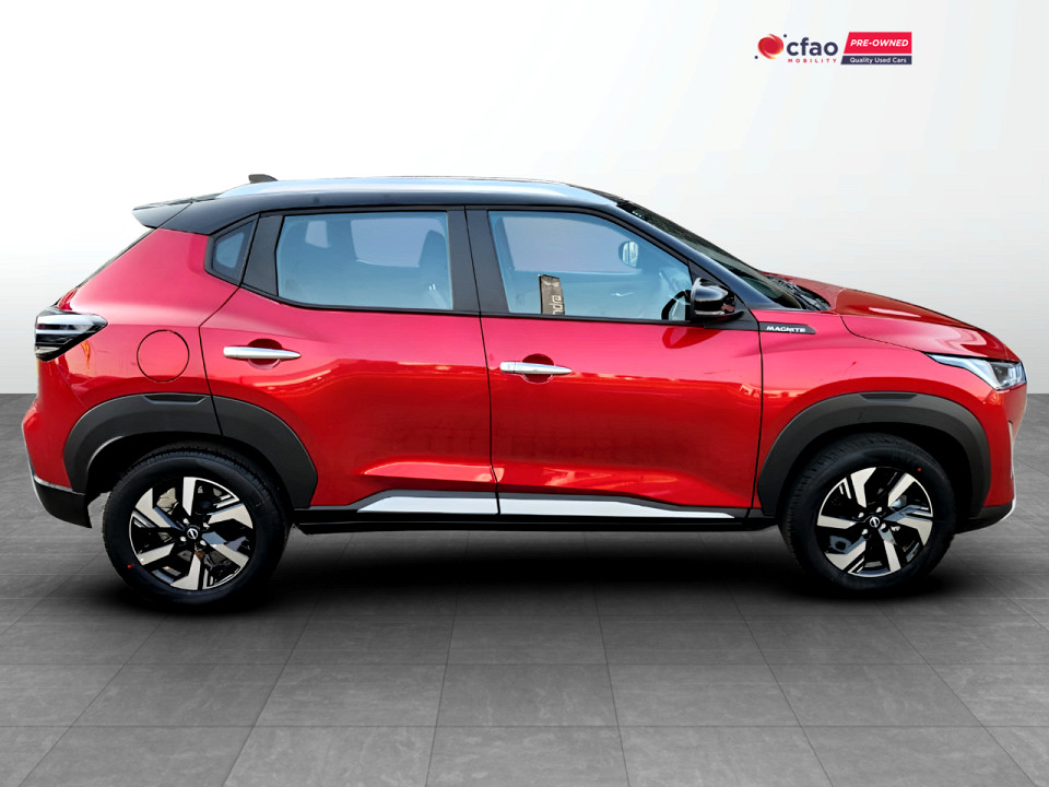 Photo 3 of 20
