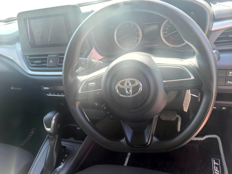 Photo 18 of 20