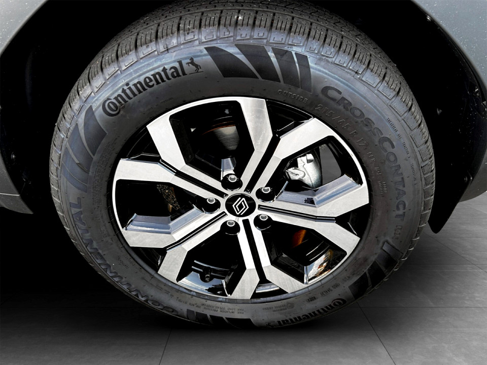 Photo 11 of 19
