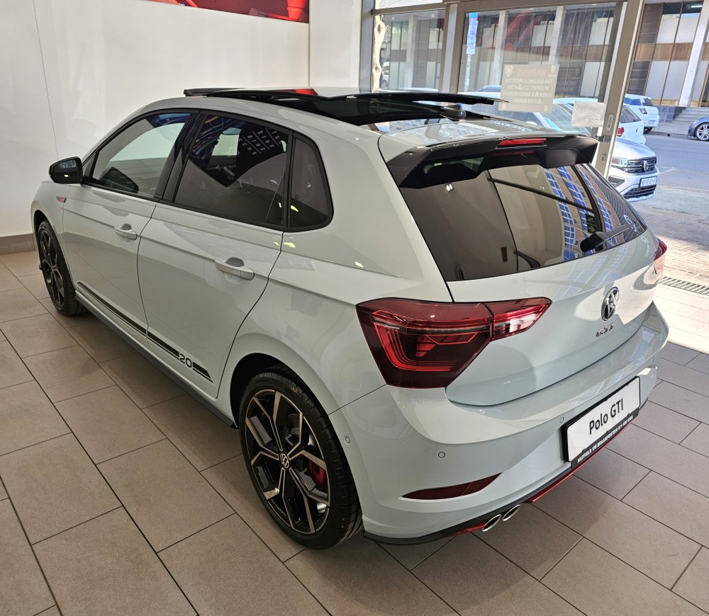 Photo 10 of 21