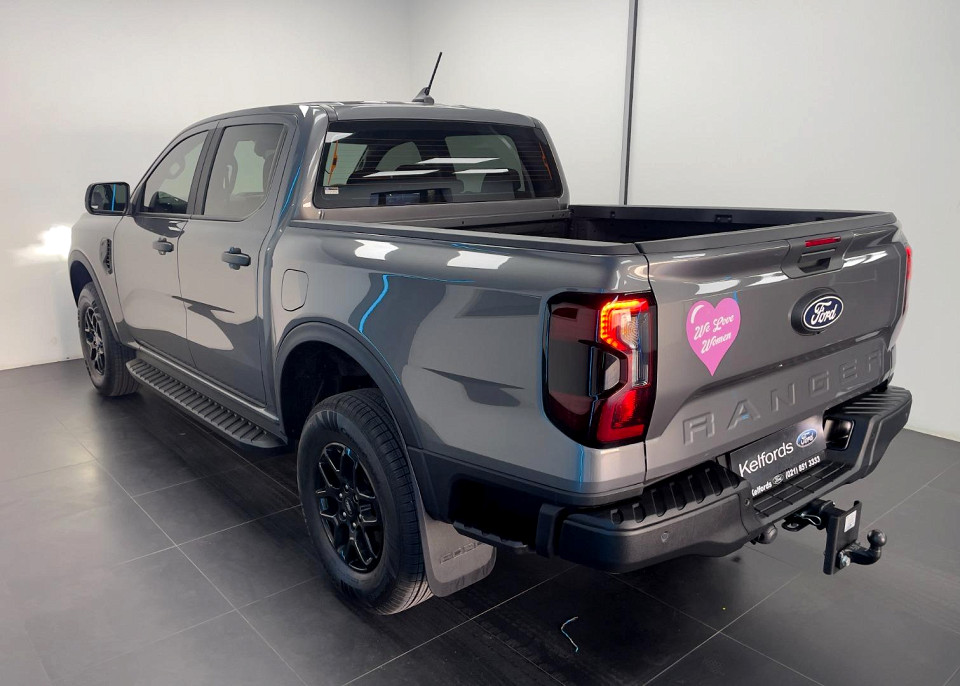 Photo 4 of 21