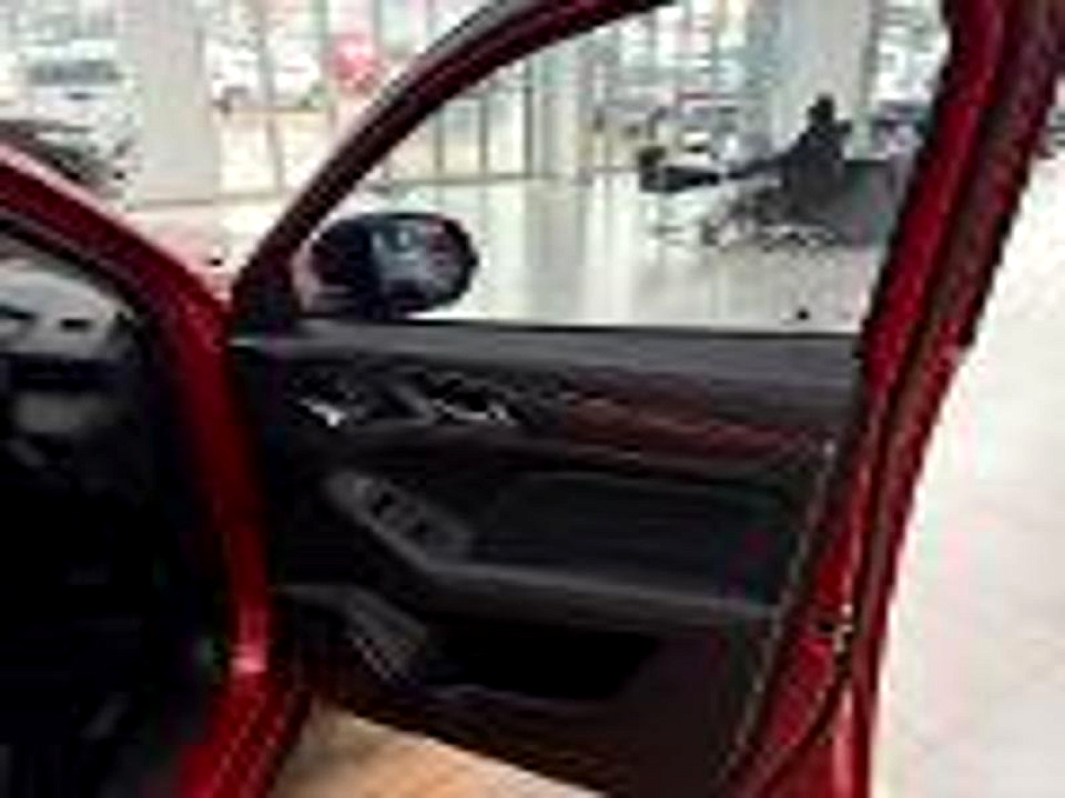 Photo 14 of 20