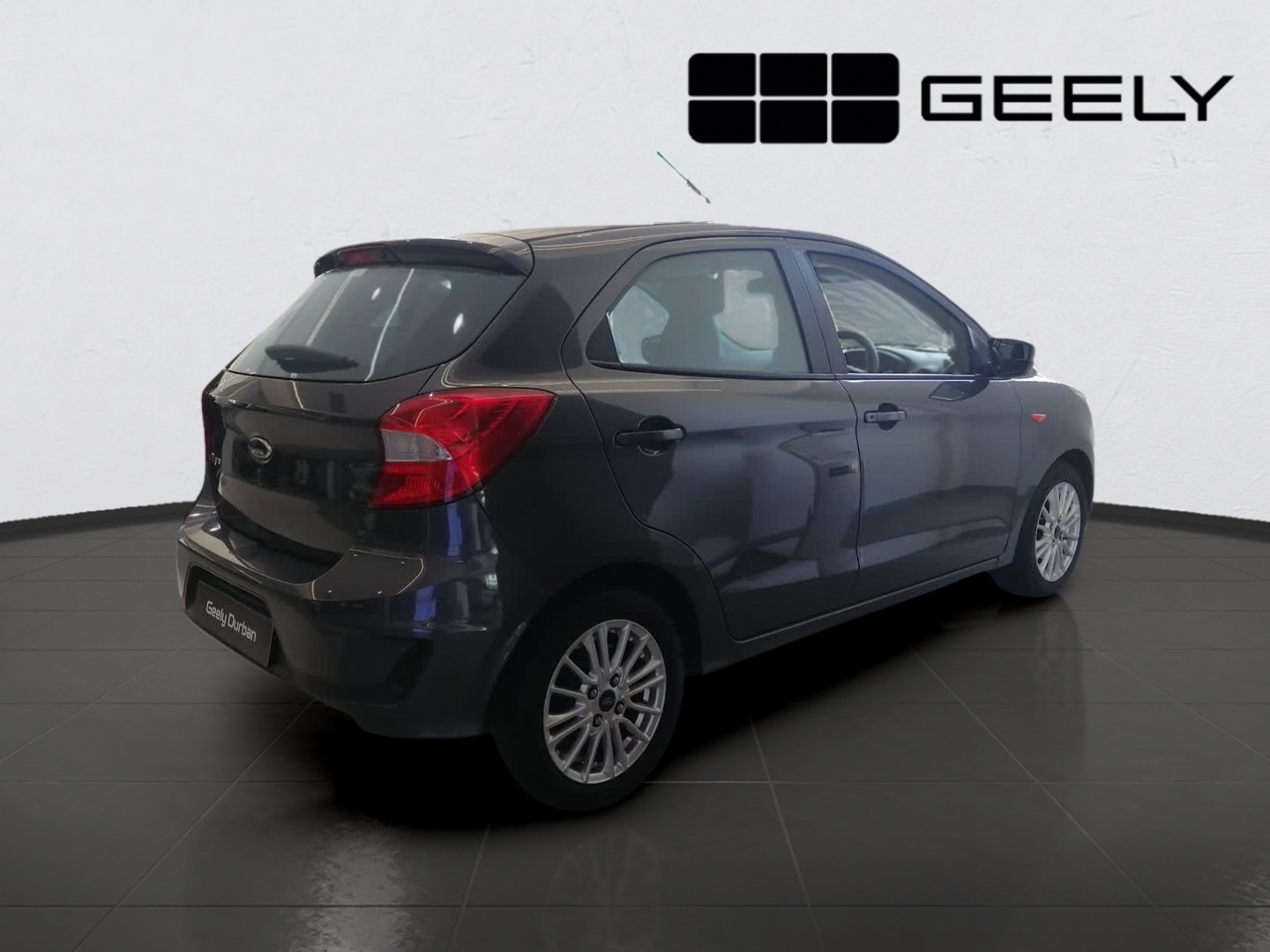 Photo 5 of 13