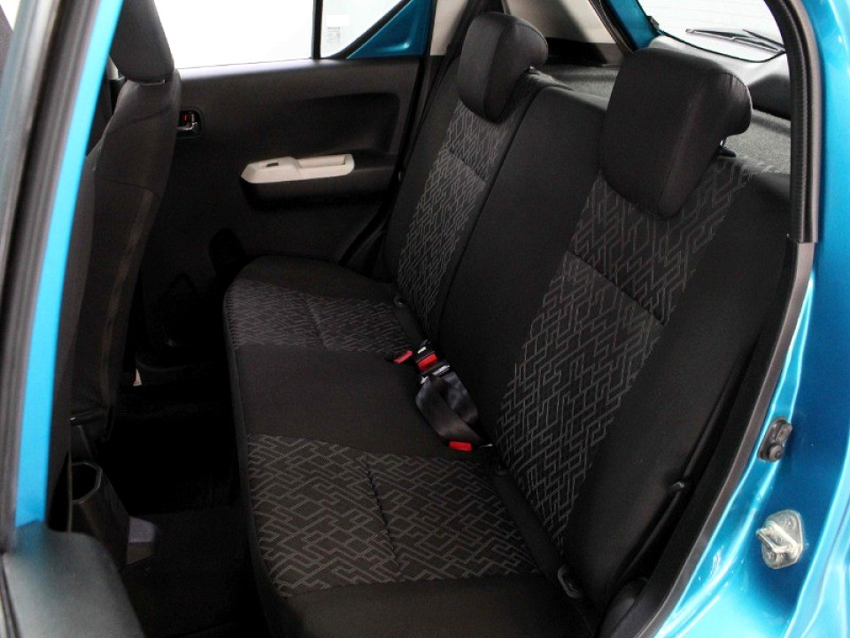 Photo 7 of 24