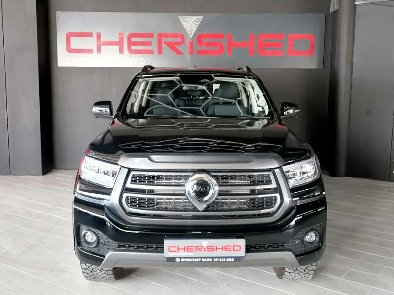 Photo 7 of 25