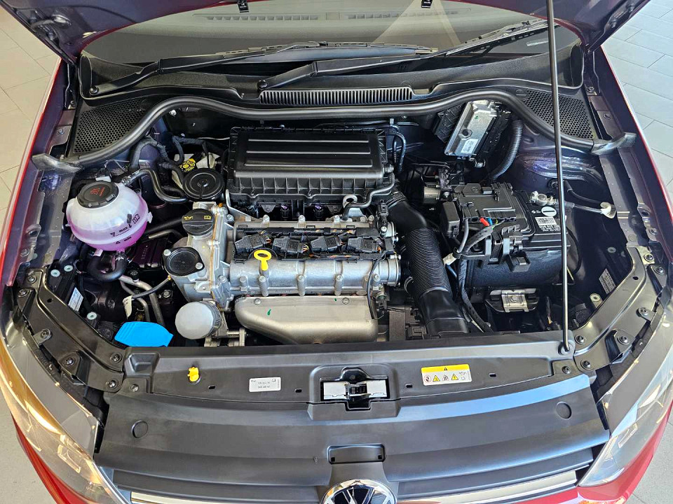 Photo 18 of 20