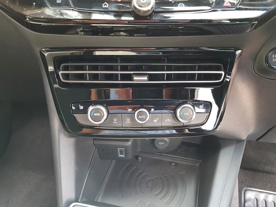 Photo 19 of 37