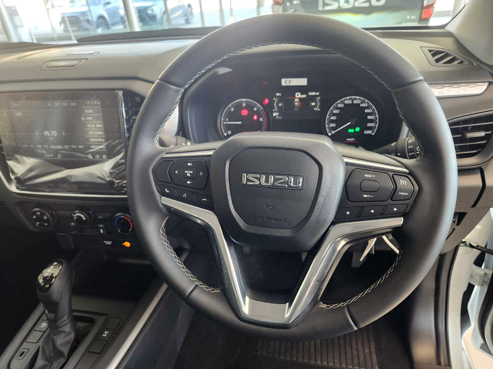 Photo 18 of 20