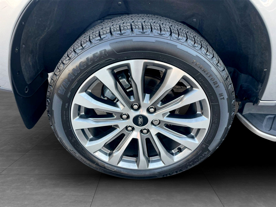 Photo 10 of 34