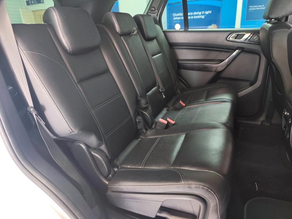 Photo 17 of 28