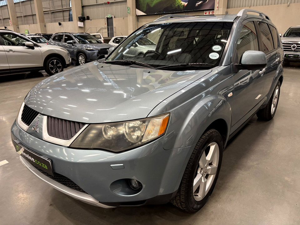 Photo 7 of 16