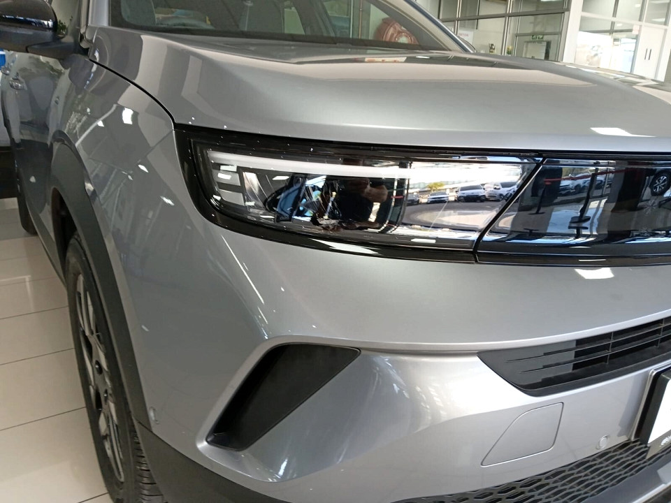 Photo 5 of 14