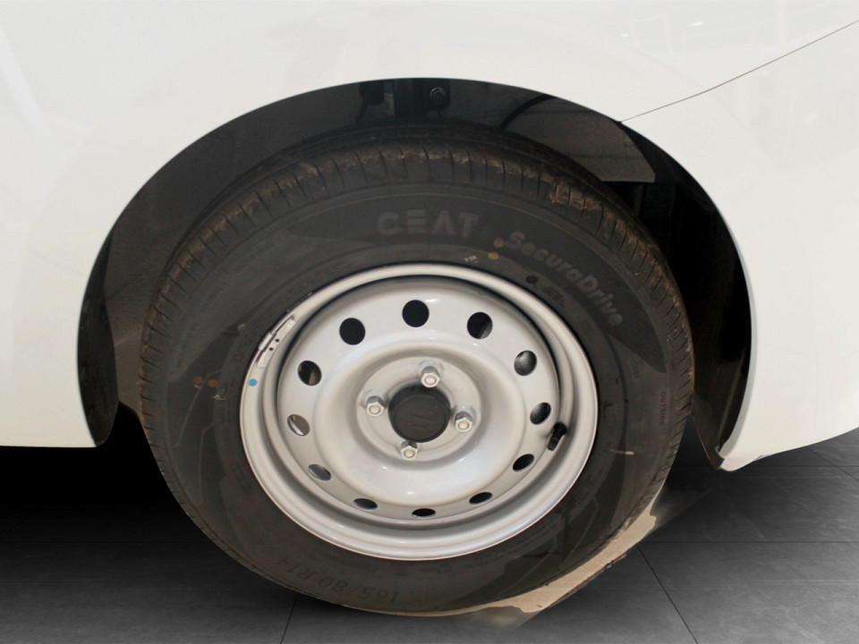 Photo 7 of 12