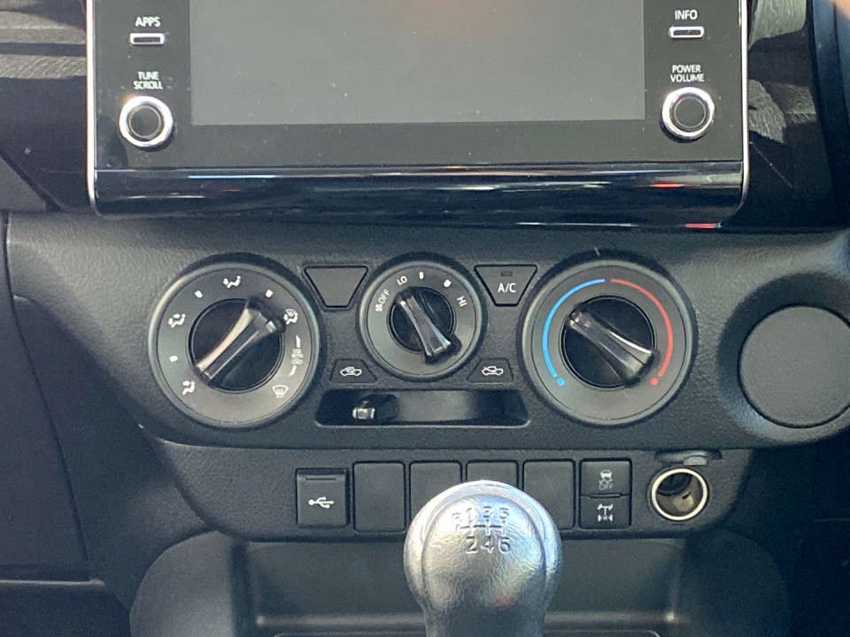 Photo 14 of 20