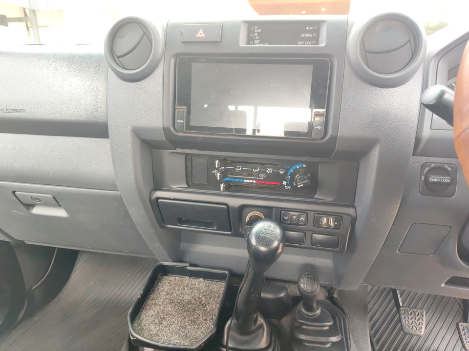 Photo 15 of 22