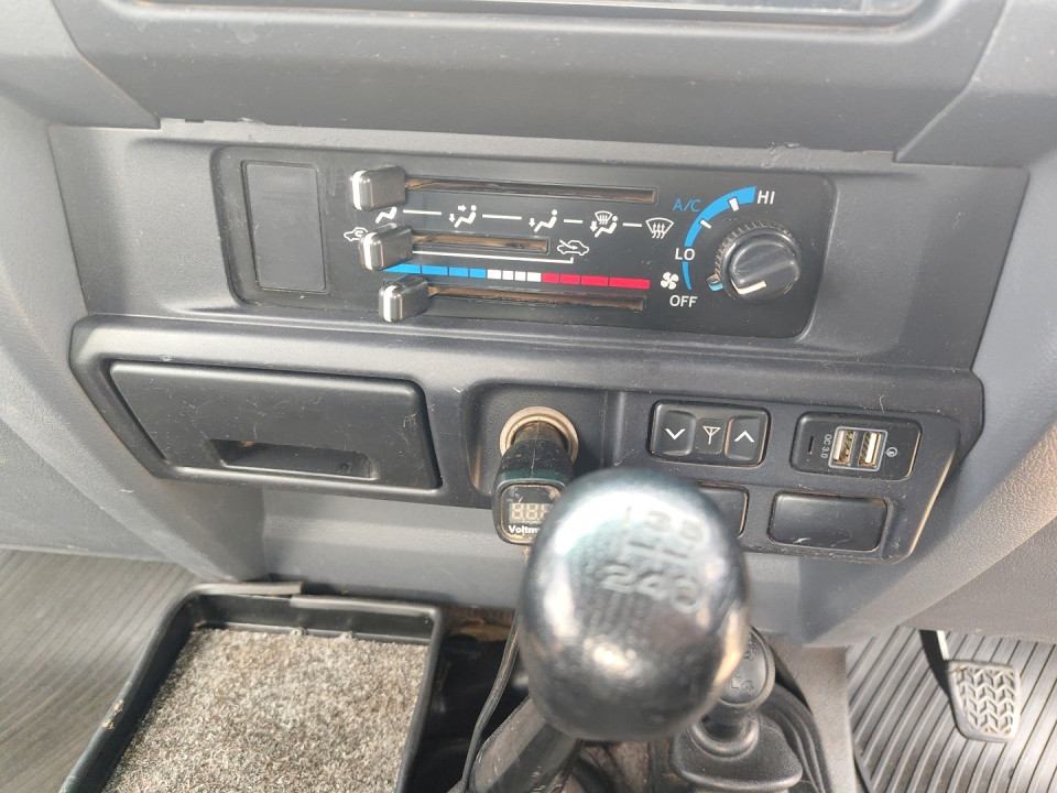 Photo 16 of 22