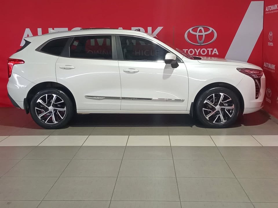 Photo 3 of 11