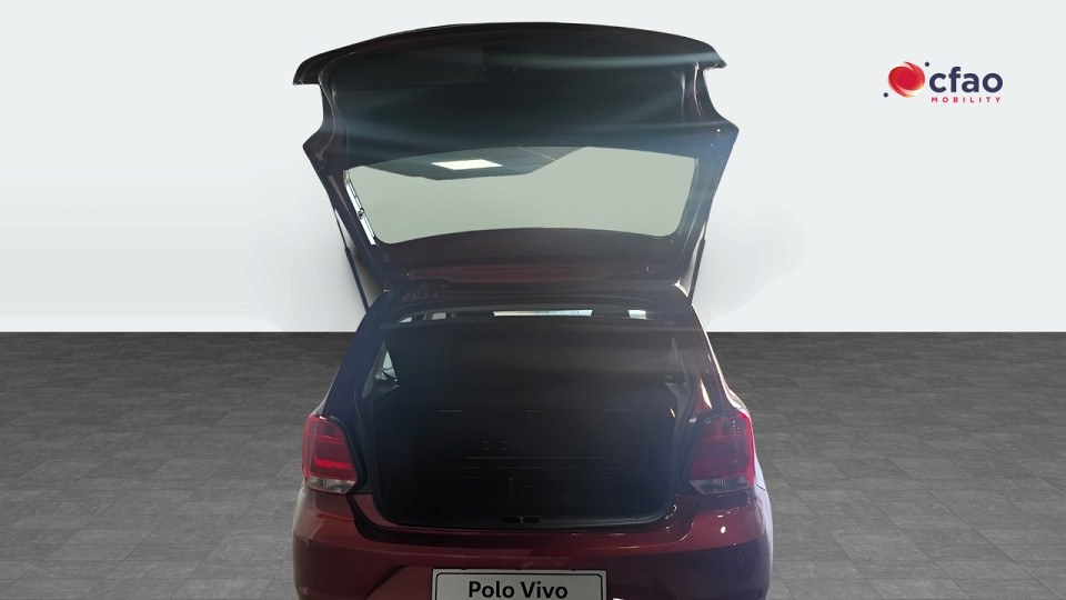 Photo 12 of 31