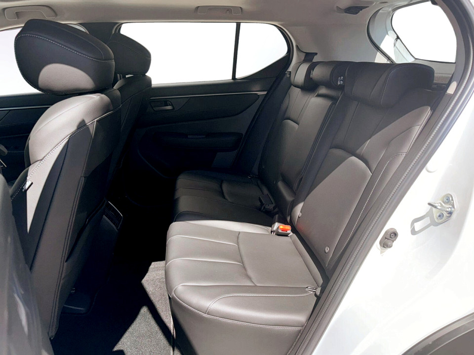 Photo 11 of 20