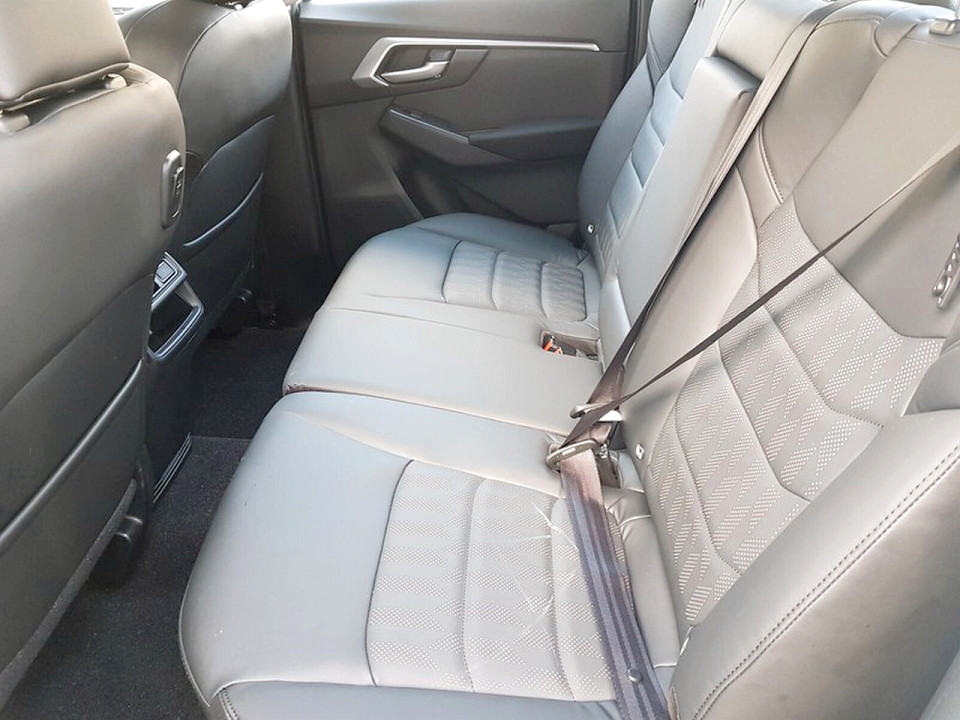 Photo 12 of 17
