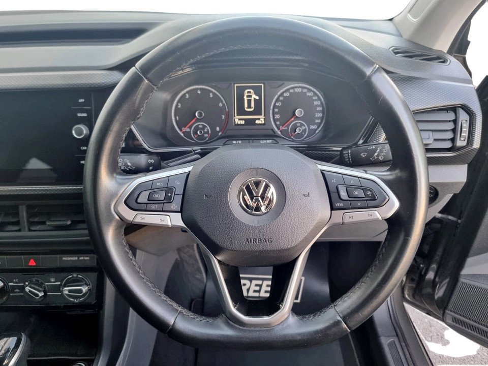 Photo 11 of 17