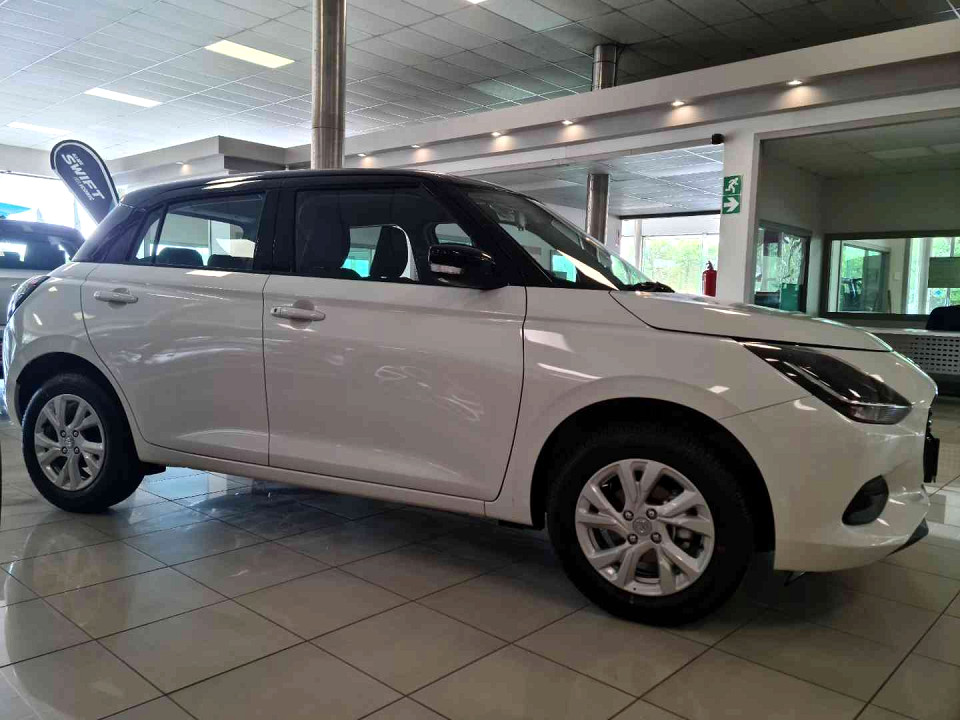 Photo 4 of 16