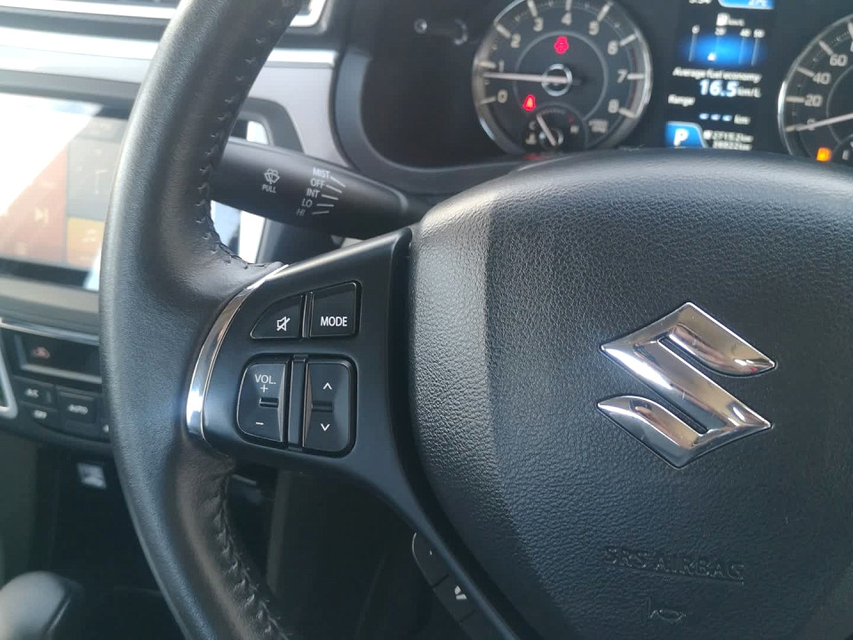Photo 9 of 26
