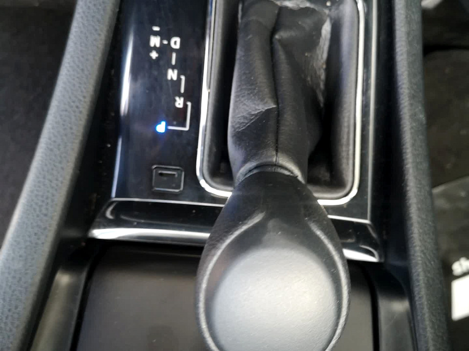 Photo 12 of 19
