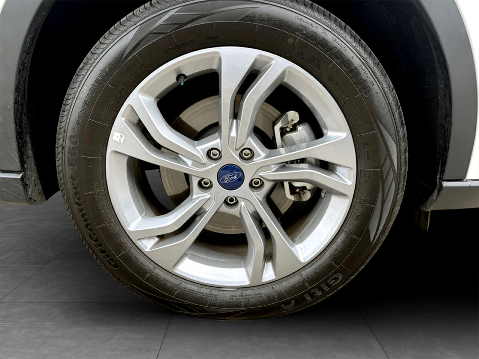 Photo 9 of 16