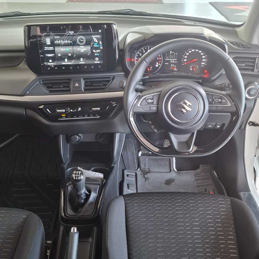 Photo 9 of 26