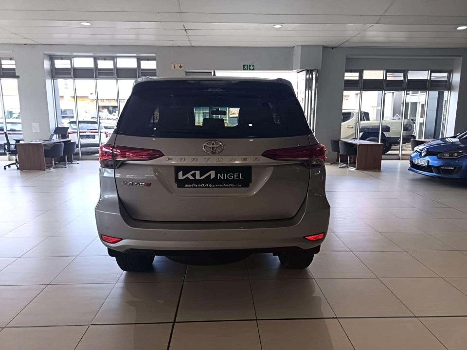 Photo 4 of 20