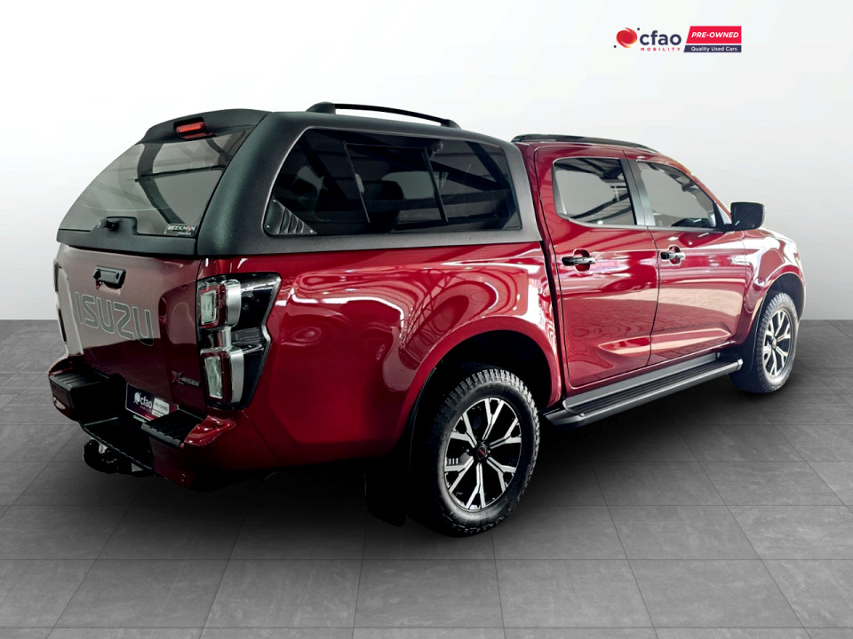 Photo 10 of 27