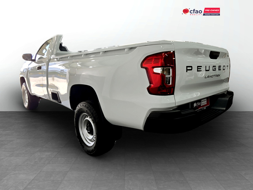 Photo 12 of 24
