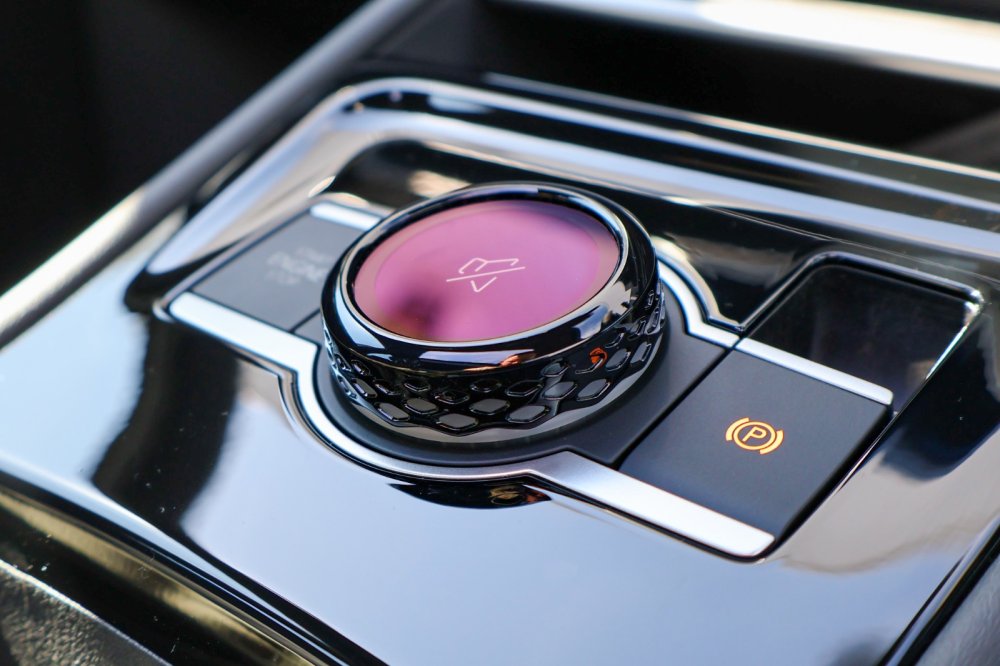 Photo 14 of 20