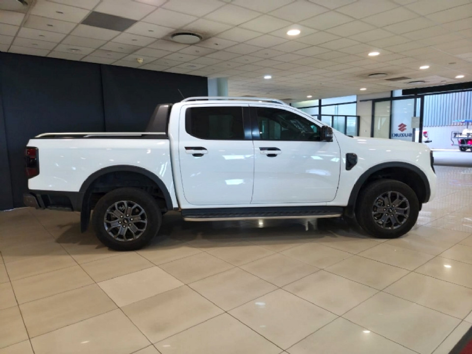 Photo 3 of 10