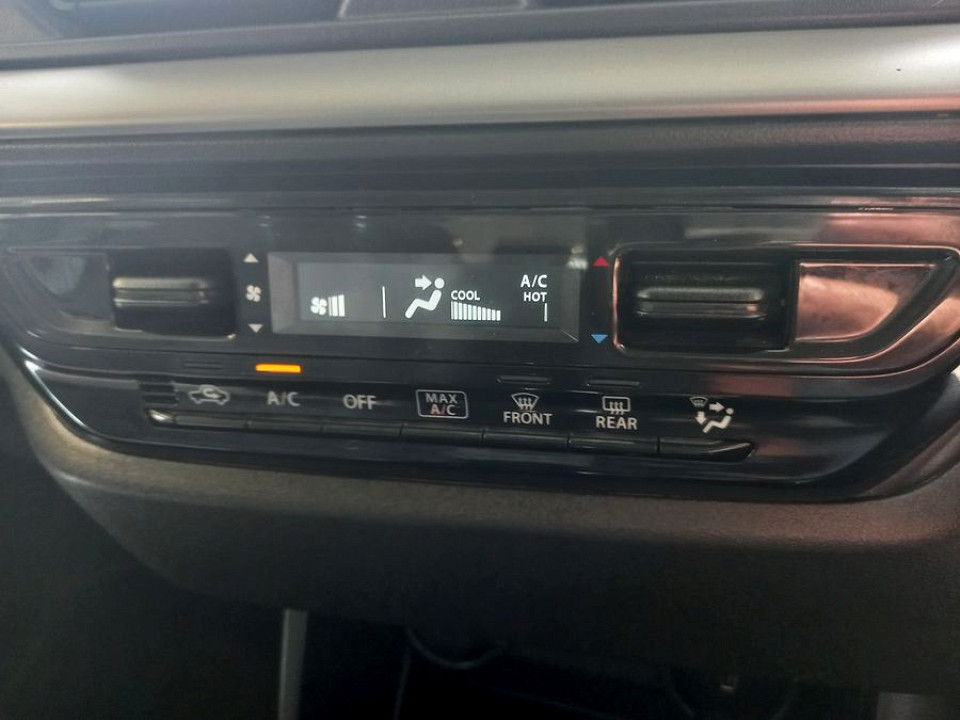 Photo 16 of 20