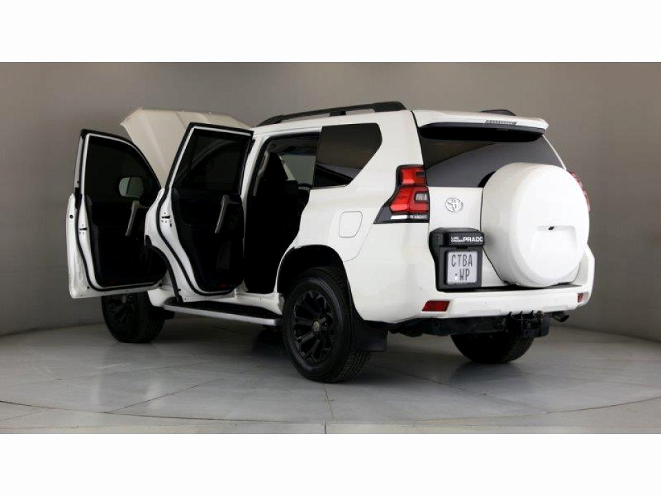 Photo 22 of 29