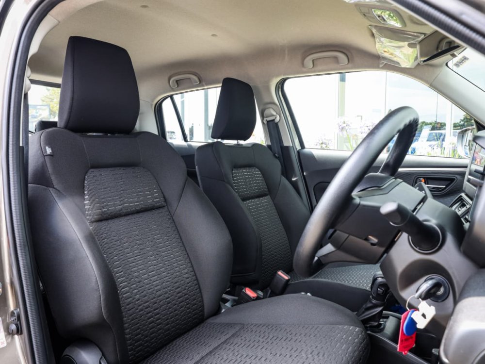 Photo 13 of 14