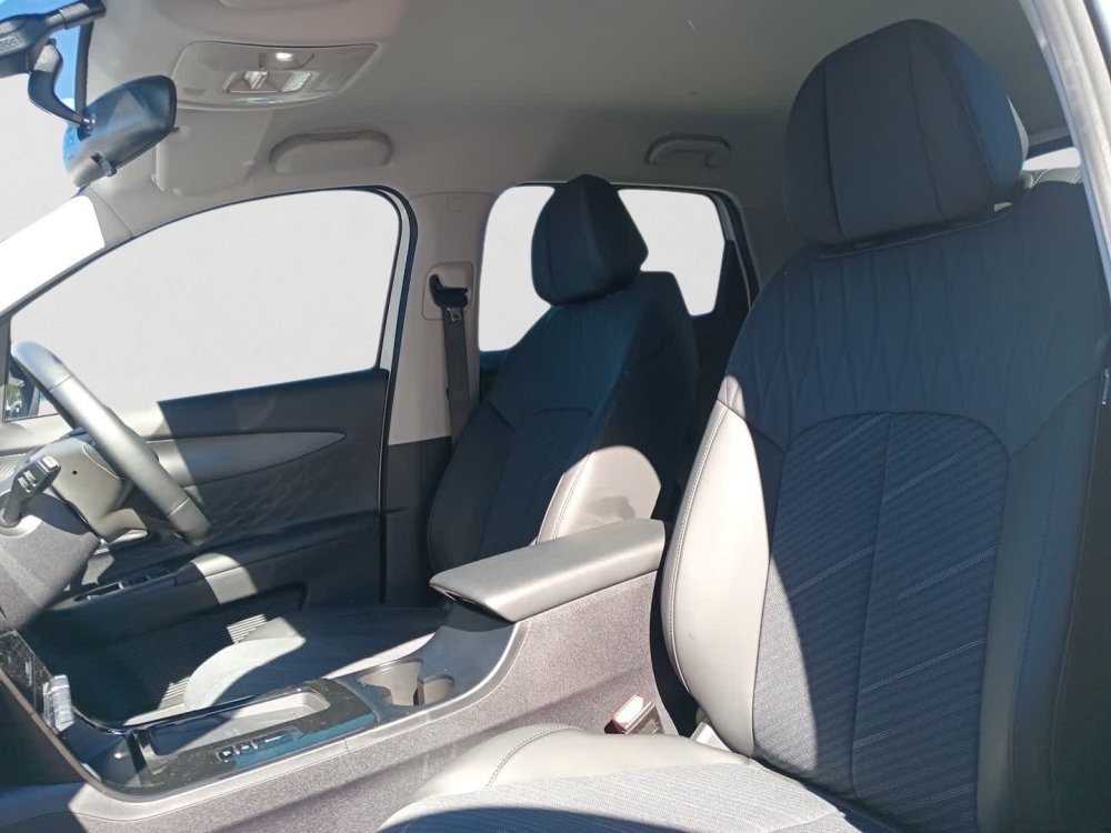 Photo 7 of 23