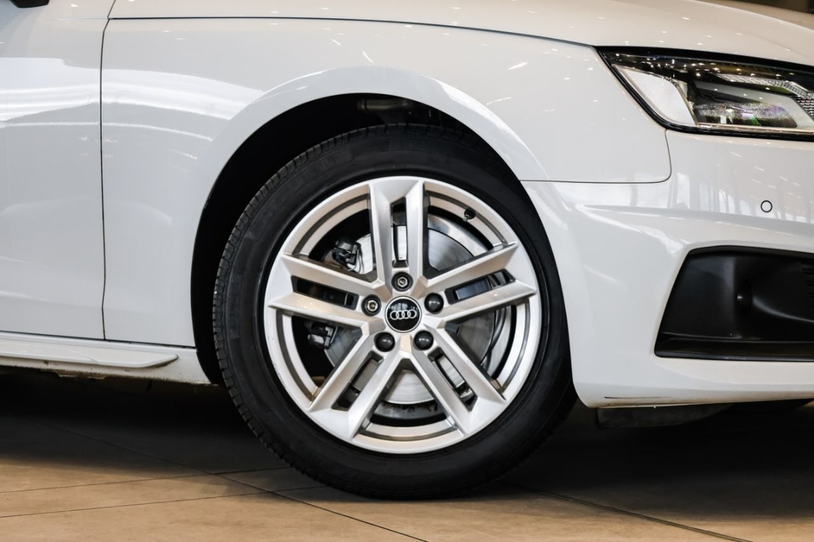 Photo 3 of 22