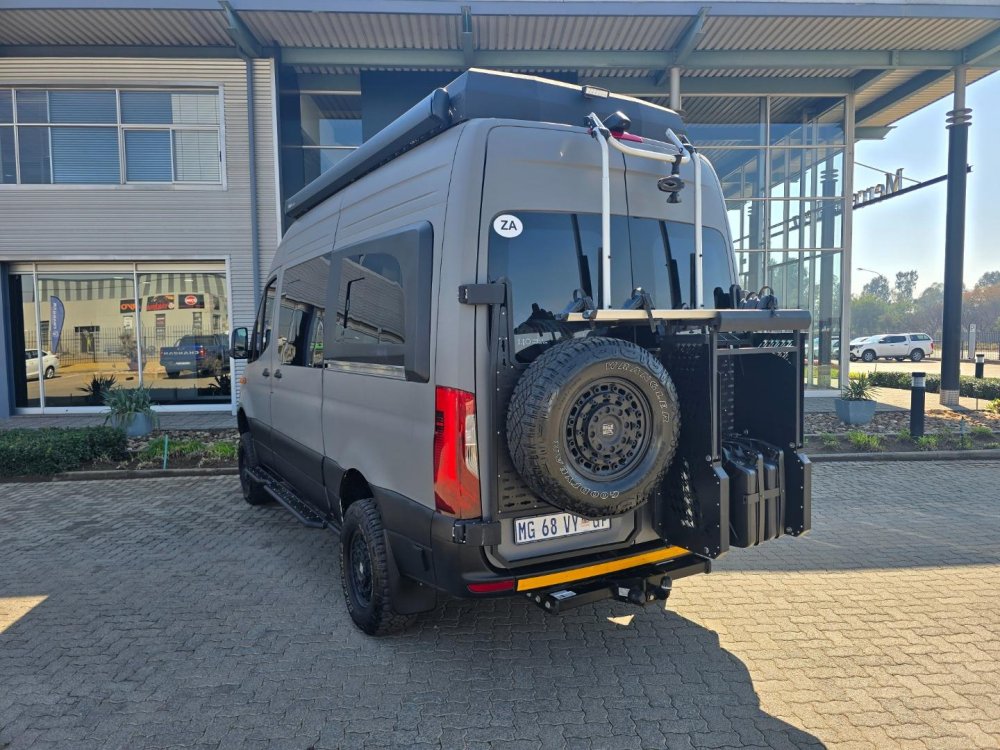 Photo 6 of 20
