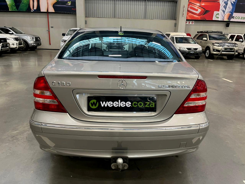 Photo 4 of 16