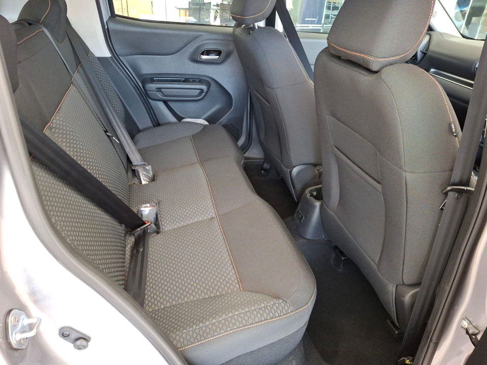 Photo 18 of 20