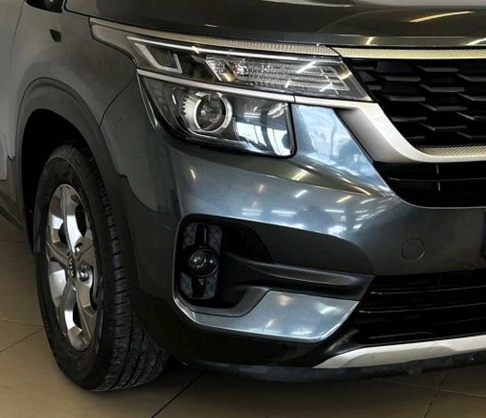 Photo 4 of 23
