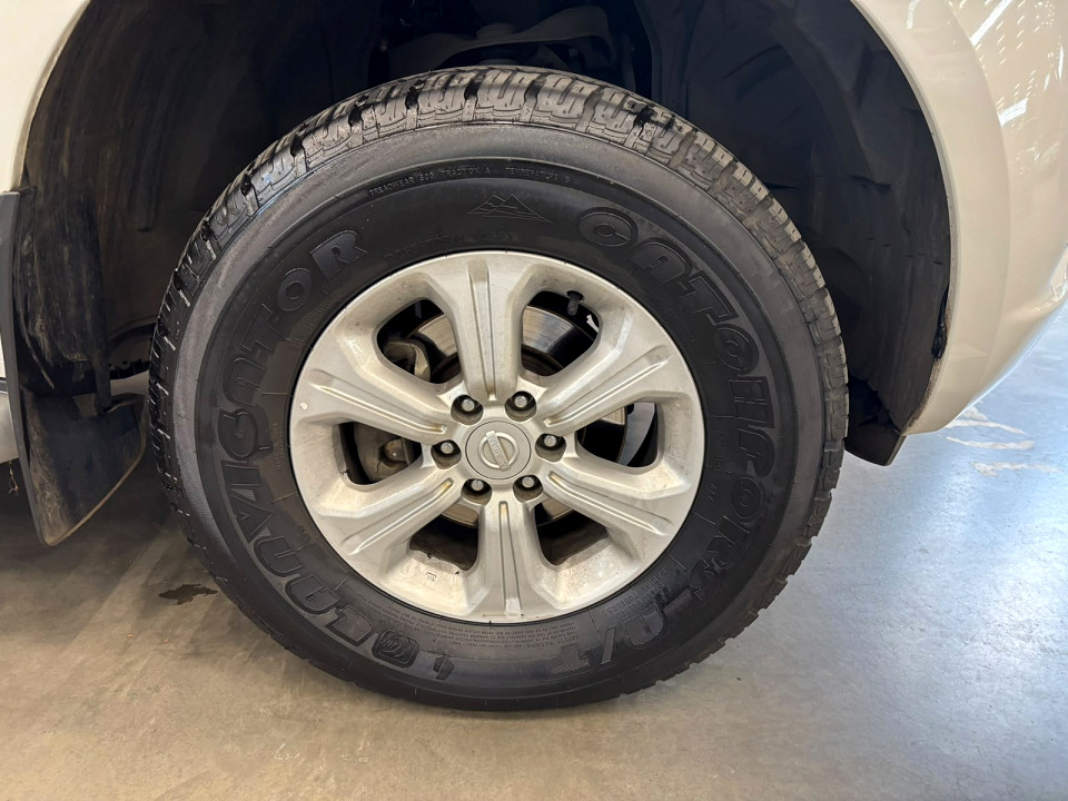 Photo 9 of 16