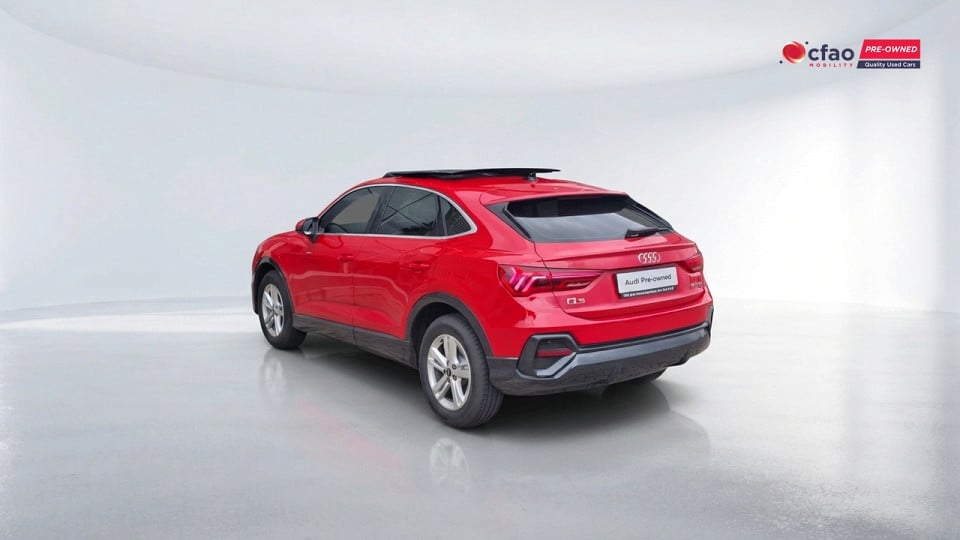 Photo 9 of 18
