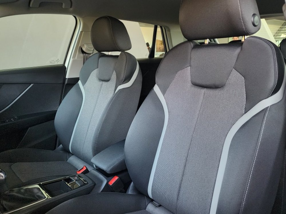 Photo 13 of 20